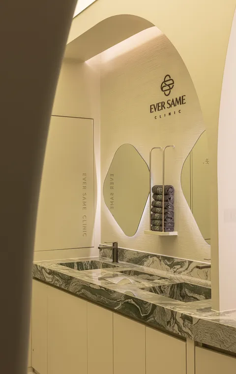 애버셈의원 인테리어 3